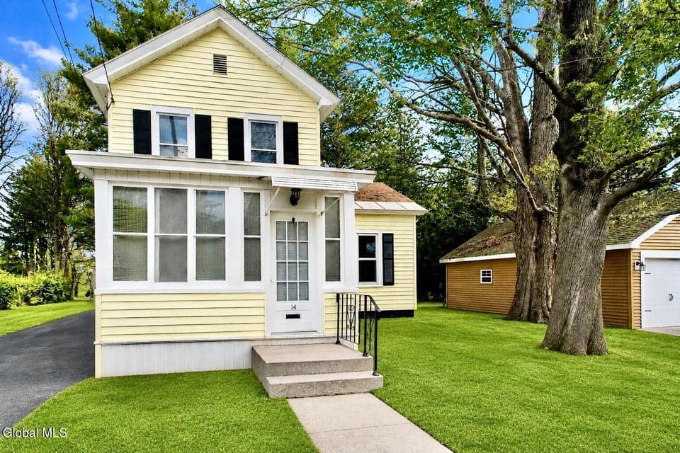 14 Knickerbocker Street, Ballston Spa, NY 12020