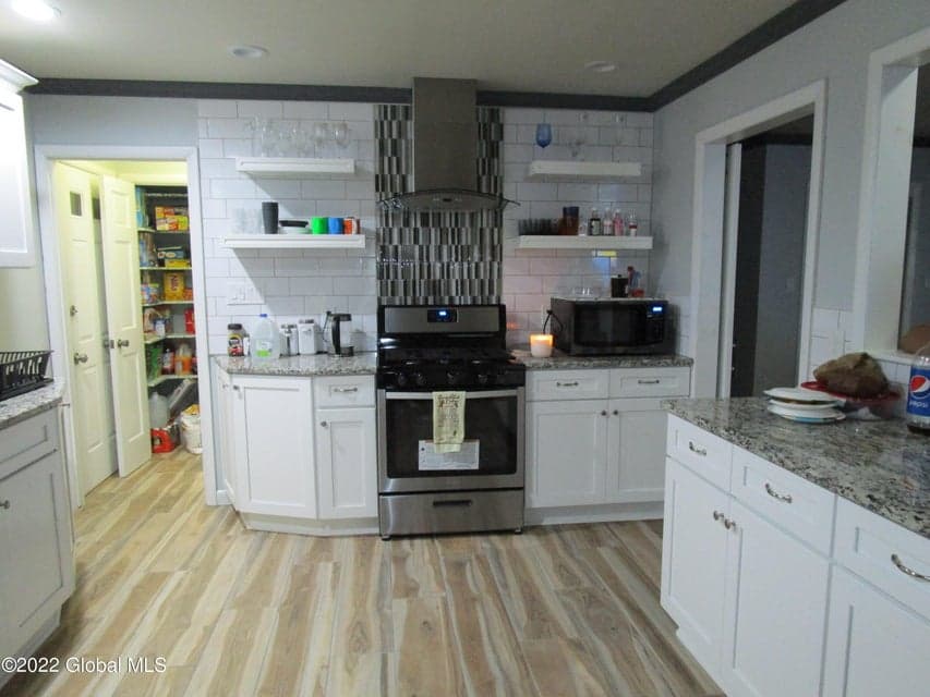 139 Western Pkwy, Schenectady, NY, photo 4