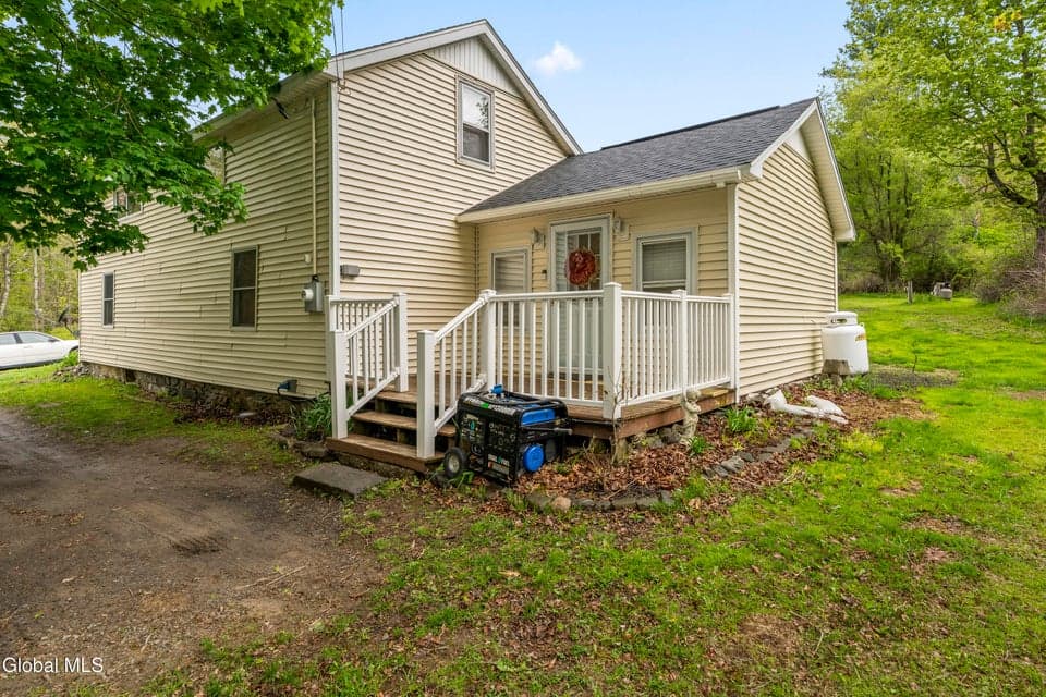 1465 Burden Lake Road ********