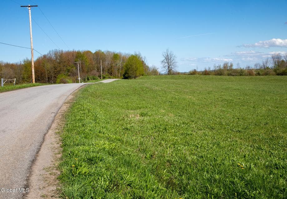 L1 Paines Hollow Road ********, photo 4