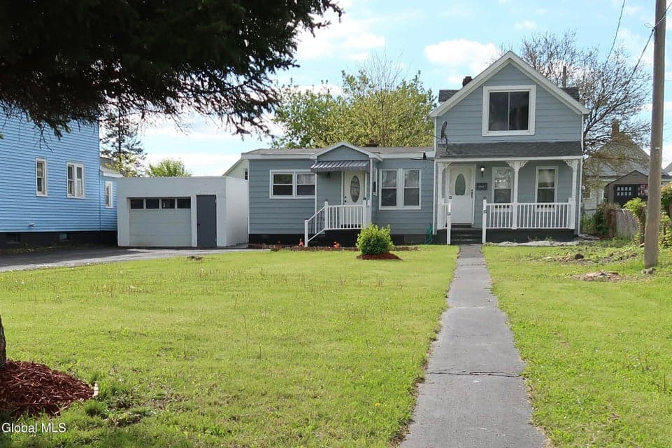 1747 Avenue A ********, photo 3
