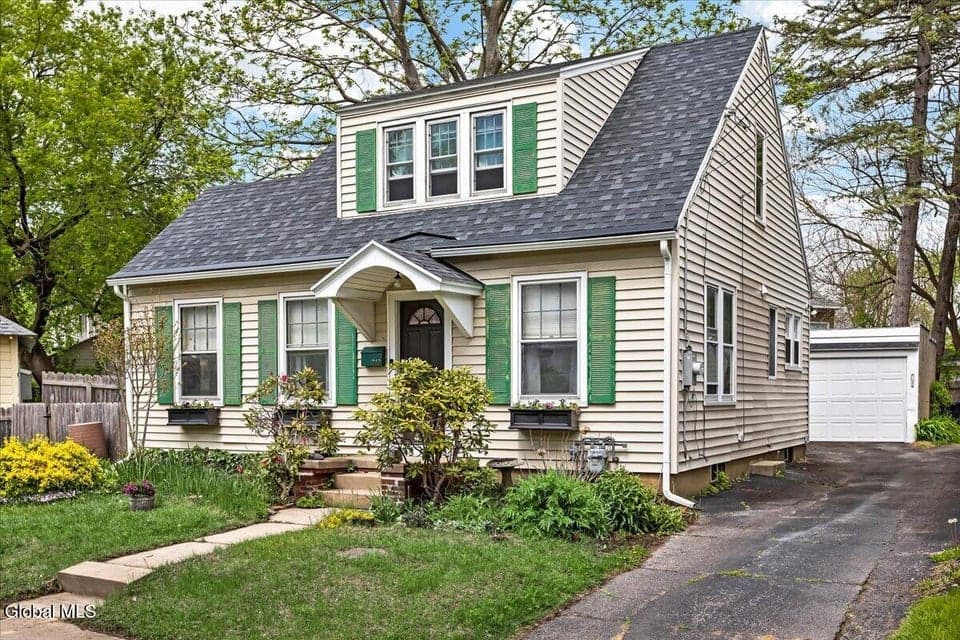 210 Lincoln Street, Scotia, NY, photo 1