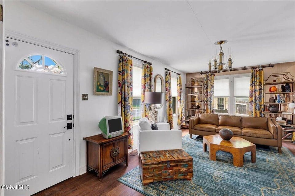 210 Lincoln Street, Scotia, NY, photo 3