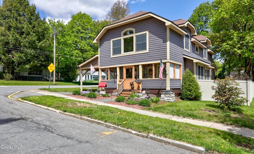 50 West Street, Lake George, NY, photo 2