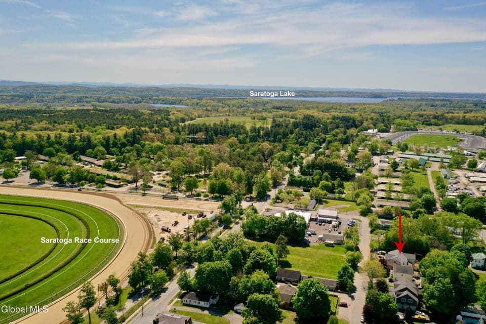 13 Bowman Street, Saratoga Springs, NY, photo 2