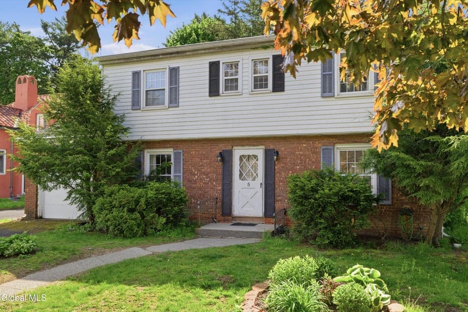 5 Rosemont Street, Albany, NY, photo 3