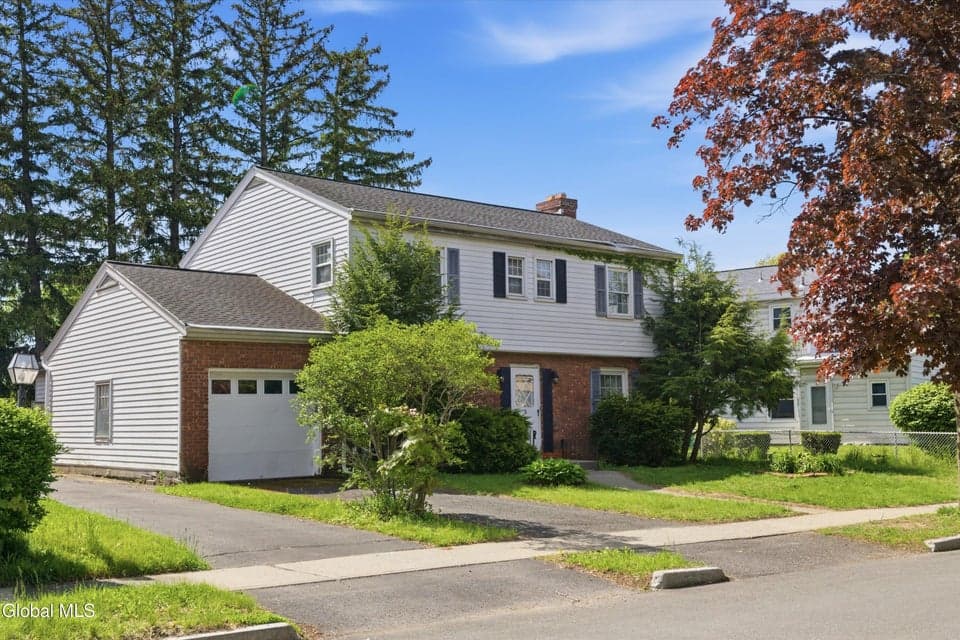 5 Rosemont Street, Albany, NY, photo 4