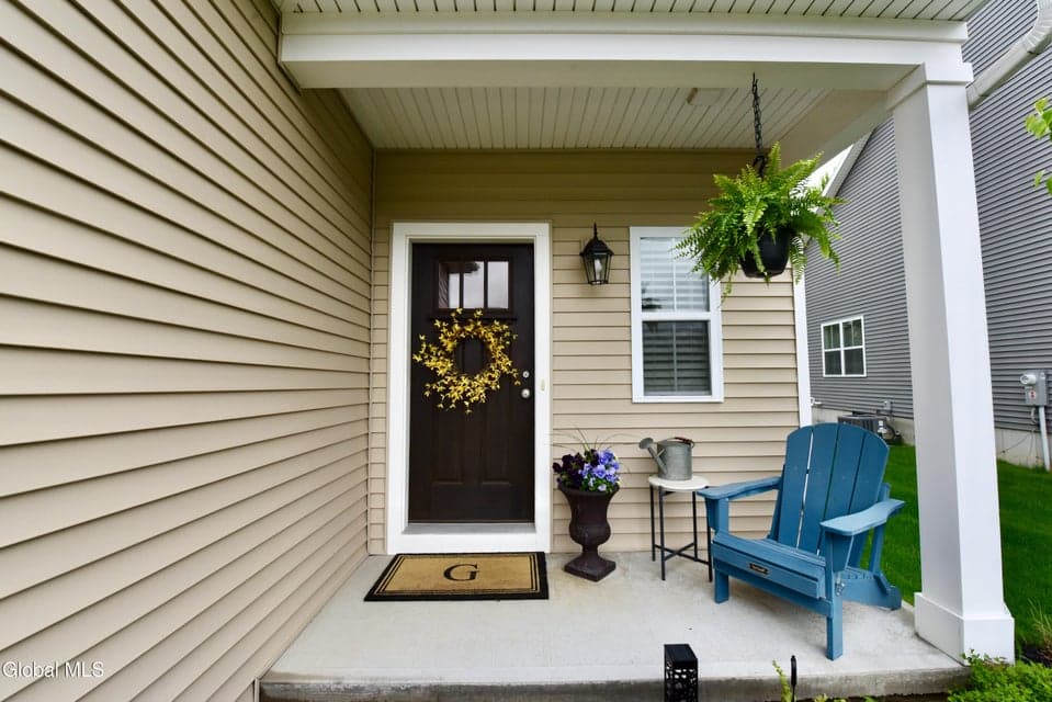 22C Idared Lane, Halfmoon, NY, photo 3