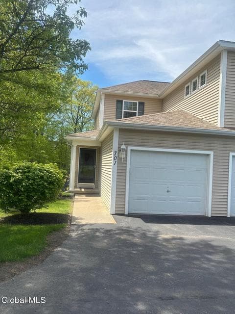701 Royale Court