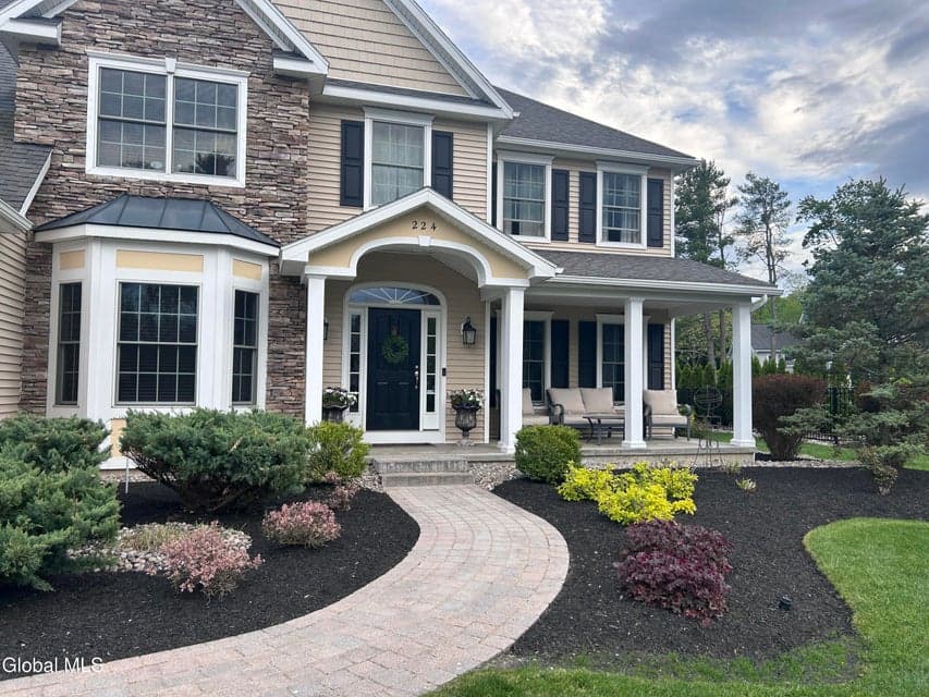 224 Brittany Place, Niskayuna, NY, photo 5