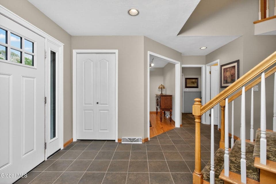 18 County Clare Lane, Niskayuna, NY, photo 5