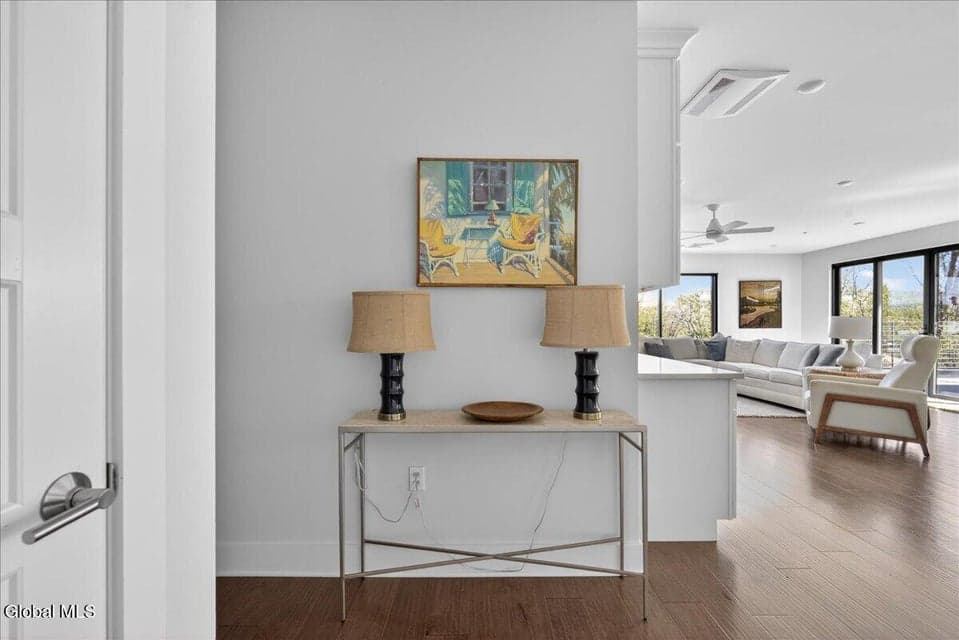 116 West #UNIT 401, Saratoga Springs, NY, photo 5