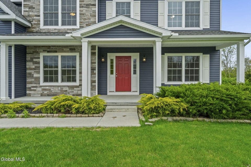 31 Stablegate Drive, Ballston, NY, photo 4