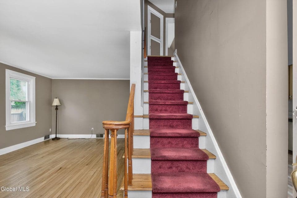 37 Victor Street, Albany, NY, photo 3
