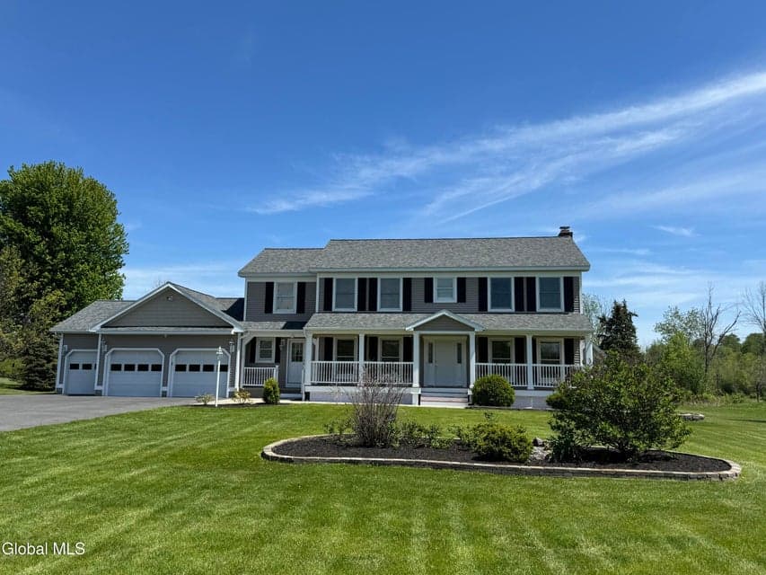 199 Ashdown Road, Clifton Park, NY
