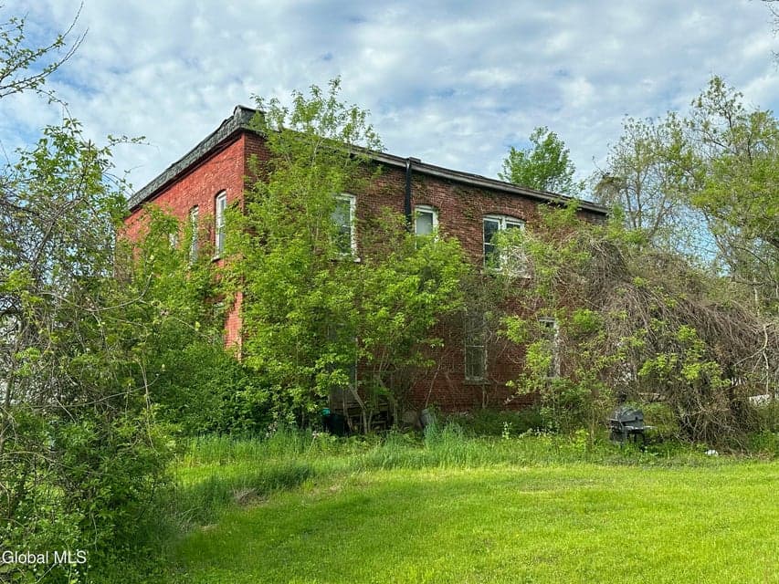33 River Road, Hoosick Falls, NY, photo 4