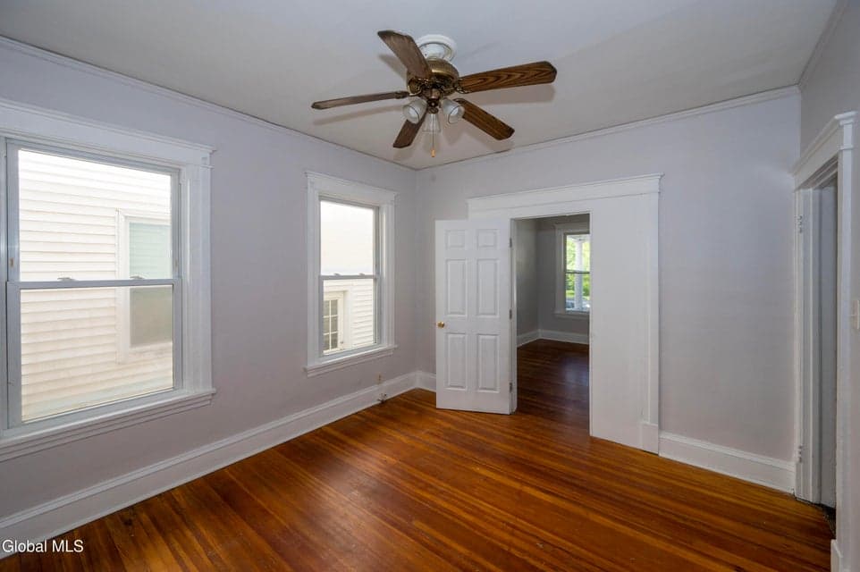 10 Hurlbut Street, Albany, NY, photo 4
