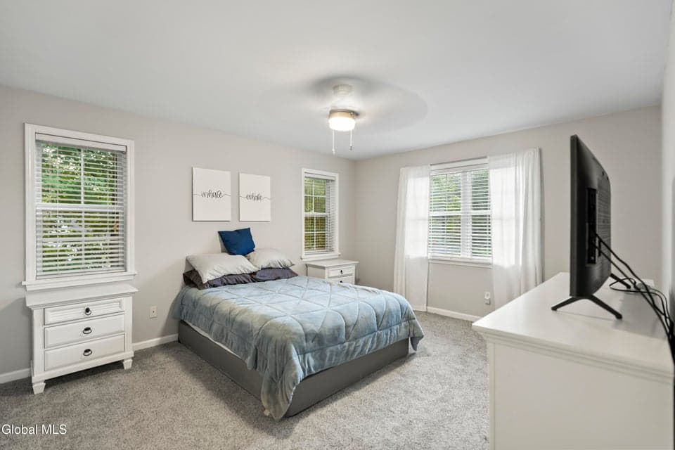 2 Kendall Place, Glenville, NY, photo 4