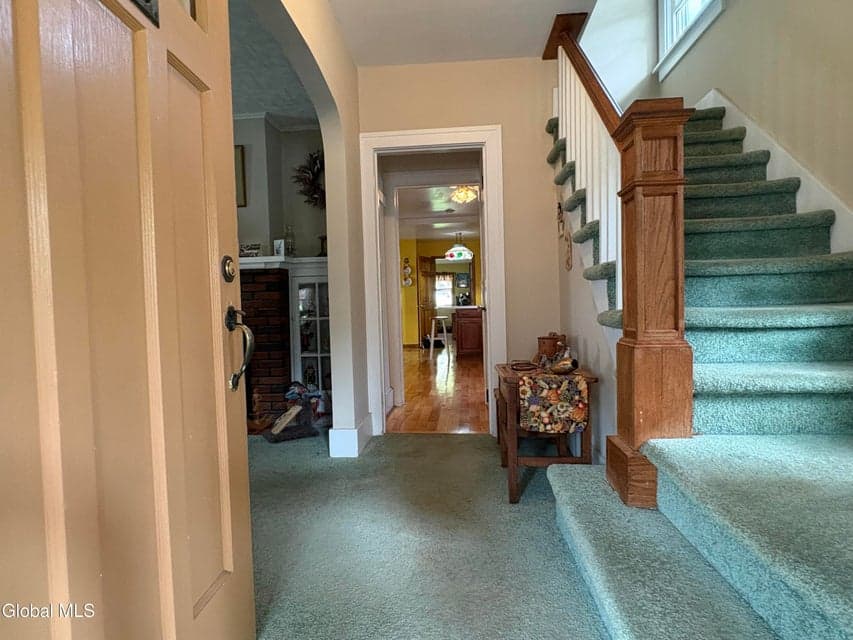 28 Eileen Street, Albany, NY, photo 4