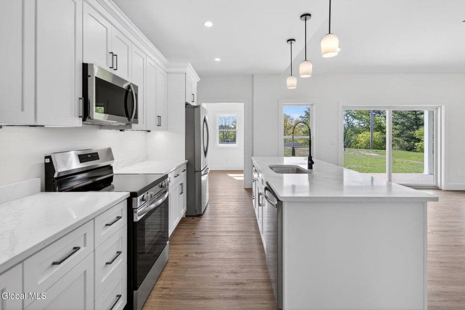 5 1/2 Gardner Road, Wynantskill, NY, photo 5
