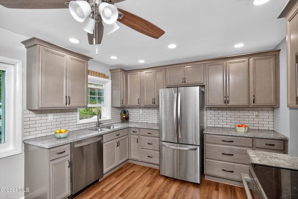 190 Ballston Avenue, Saratoga Springs, Inside, NY, photo 4