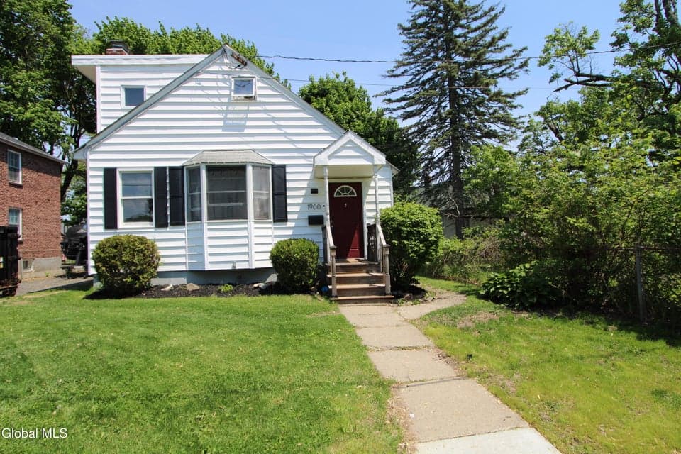 1900 7th Street, Rensselaer, NY, photo 2