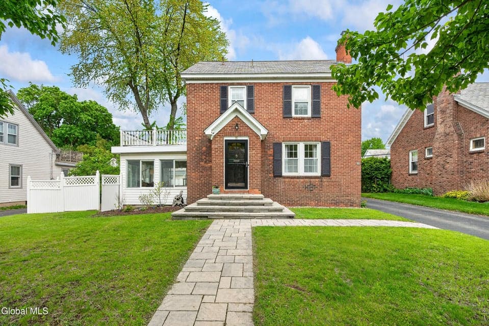 39 Van Buren Street, Albany, NY