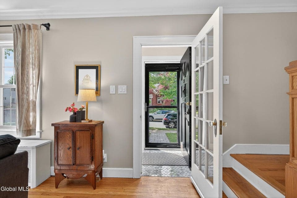 39 Van Buren Street, Albany, NY, photo 4