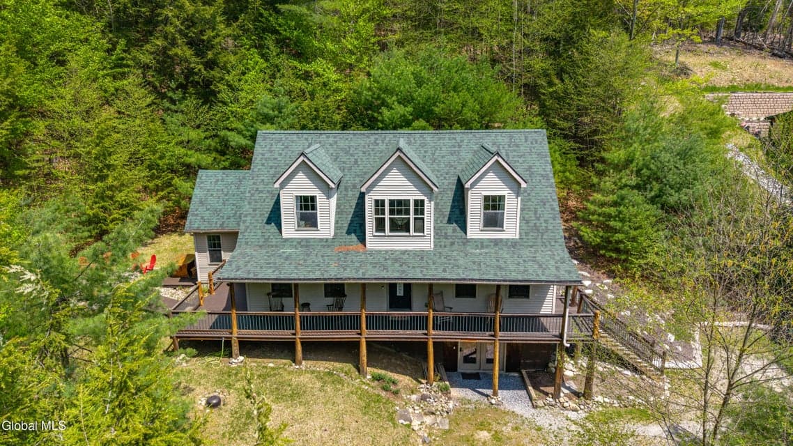 22 Horicon Valley Lane, Bolton, NY