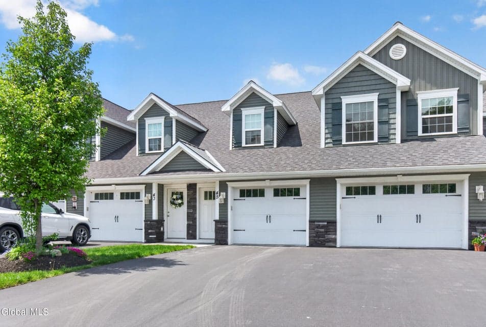 45 Kasey Pass, Ballston Spa, NY, photo 2