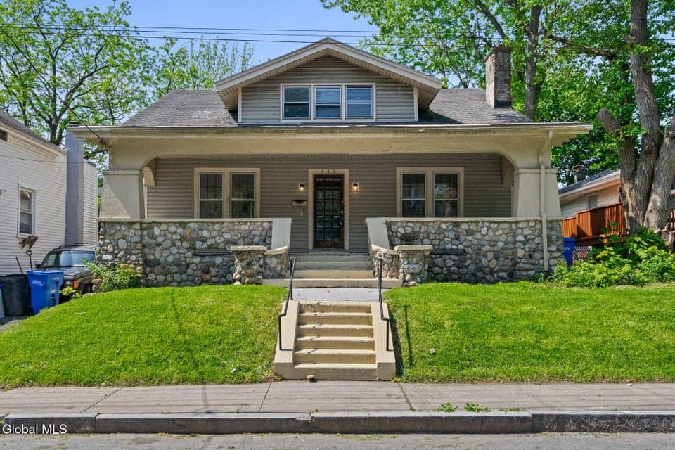 640 Park Avenue, Albany, NY, photo 1