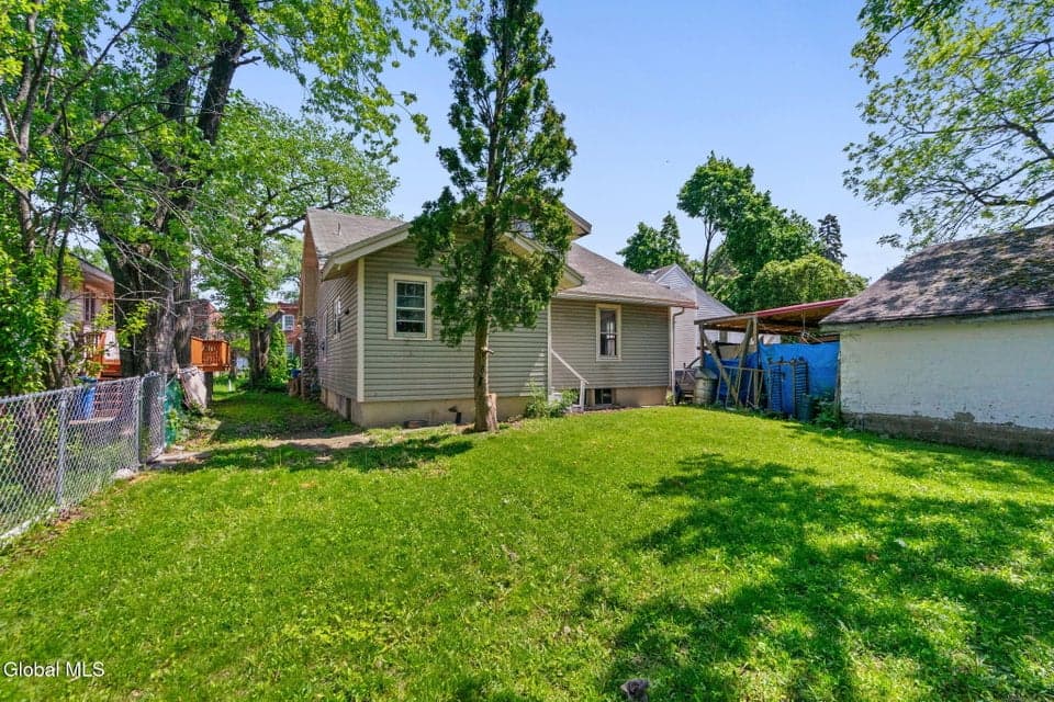 640 Park Avenue, Albany, NY, photo 4