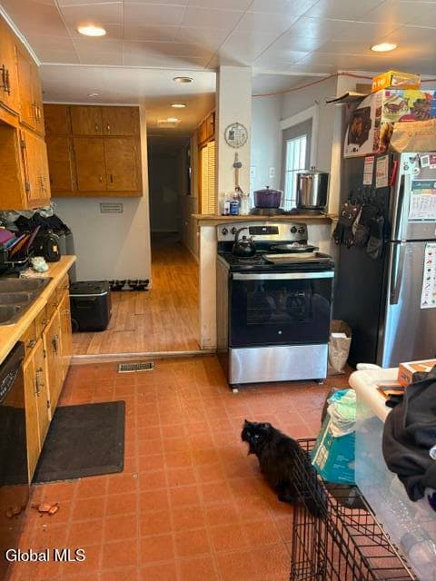17 Swan Street, Green Island, NY, photo 5
