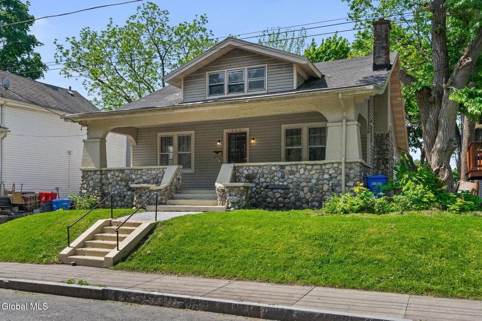 640 Park Avenue, Albany, NY, photo 2