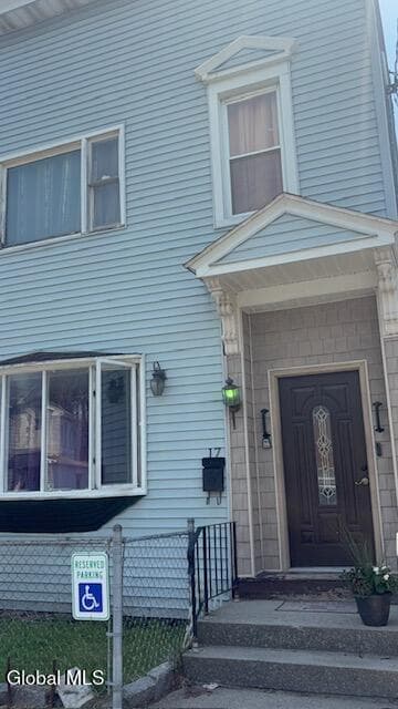 17 Swan Street, Green Island, NY, photo 4