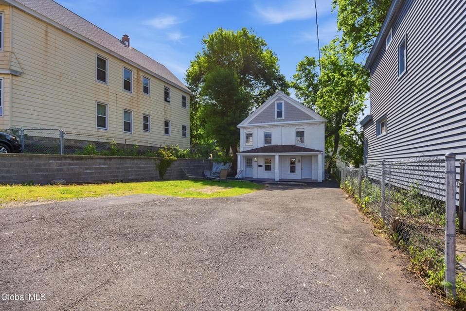 118 Robinson Street, Schenectady, NY, photo 3