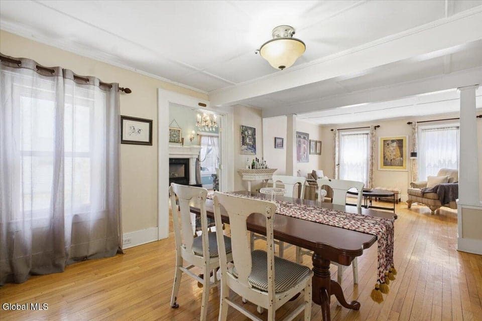 27 Marvin Street, Saratoga Springs, NY, photo 5