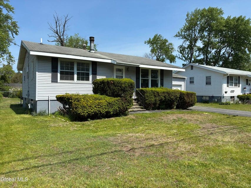 419 Clayton Road, Schenectady, NY, photo 2