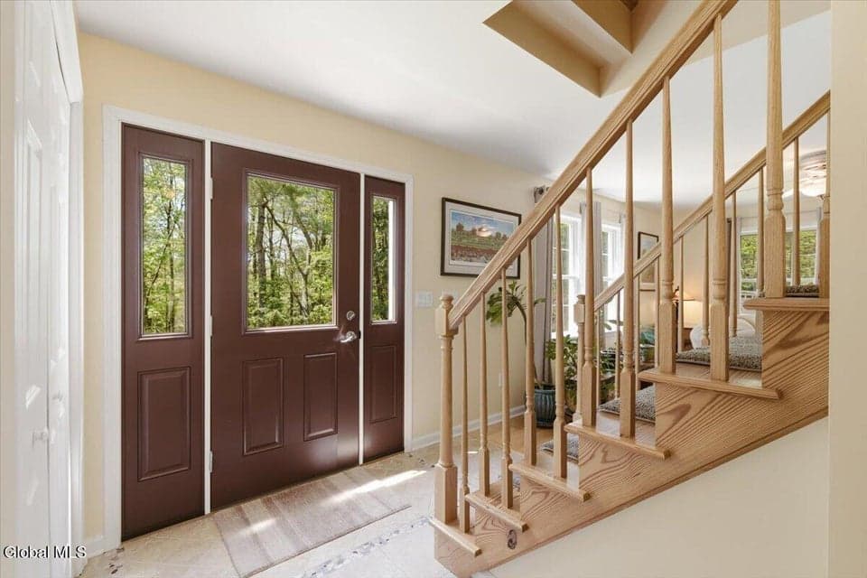 674 Momrow Road, Sand Lake, NY, photo 4