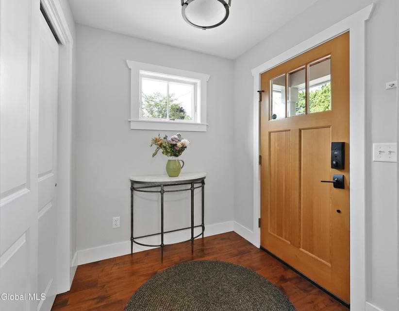 206 Nelson Avenue, Saratoga Springs, NY, photo 5