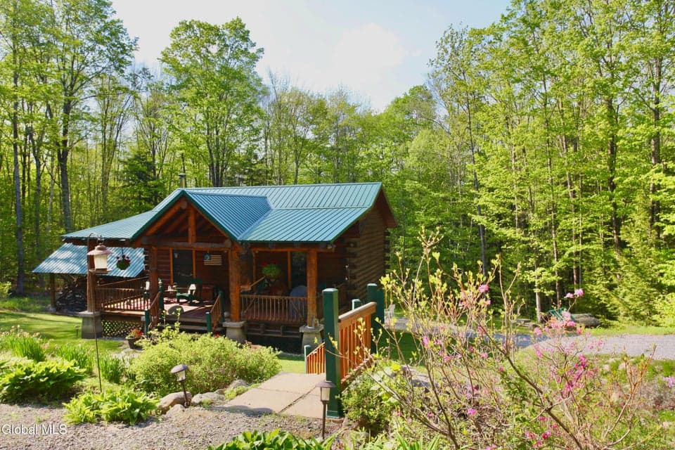 42 Hillcrest Drive, Warrensburg, NY, photo 2