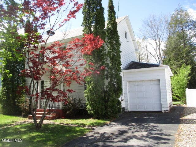 42 Garfield Street, Glens Falls, NY, photo 2