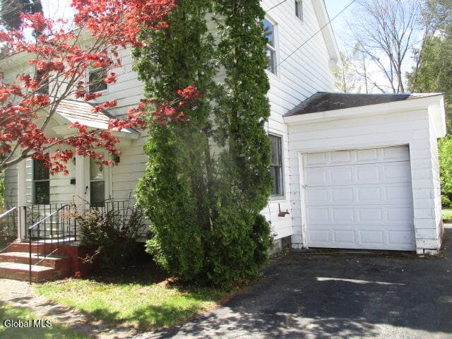 42 Garfield Street, Glens Falls, NY, photo 5