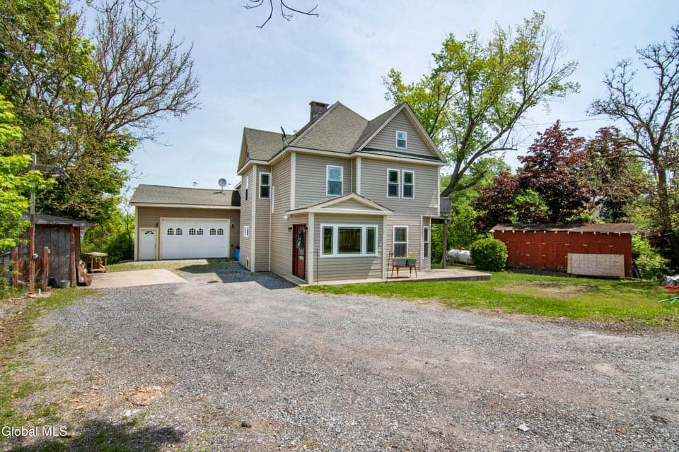 966 Stillwater Bridge Road, Schaghticoke, NY