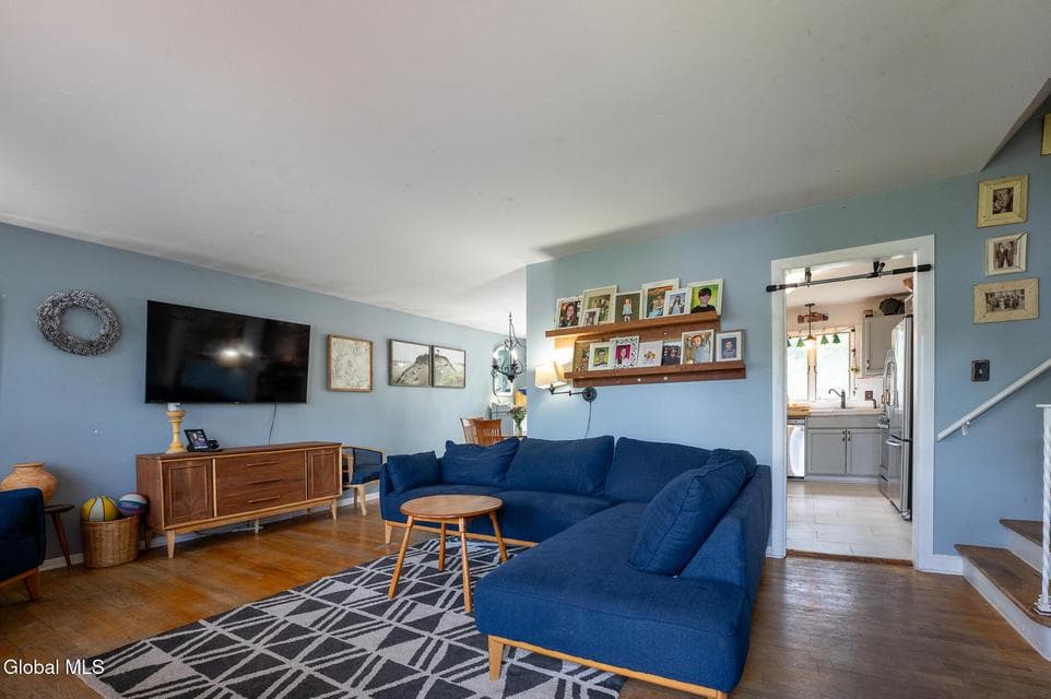 86 Harris Avenue, Albany, NY, photo 2
