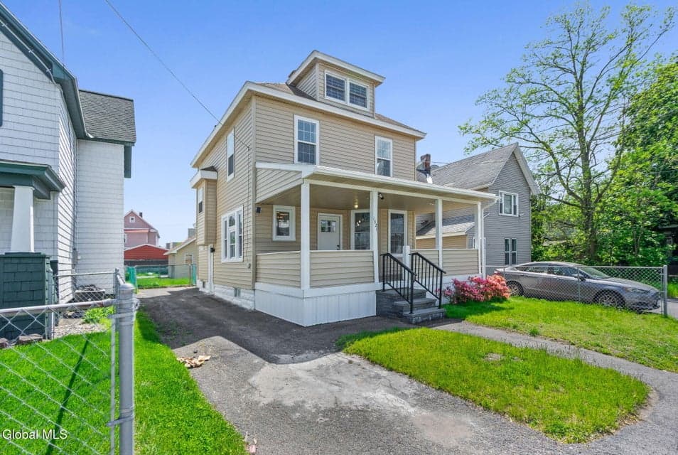 1321 3rd Avenue, Schenectady, NY, photo 2