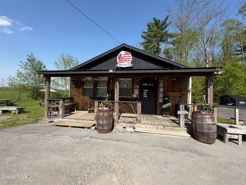 3362 Nys Route 9N, Crown Point, NY