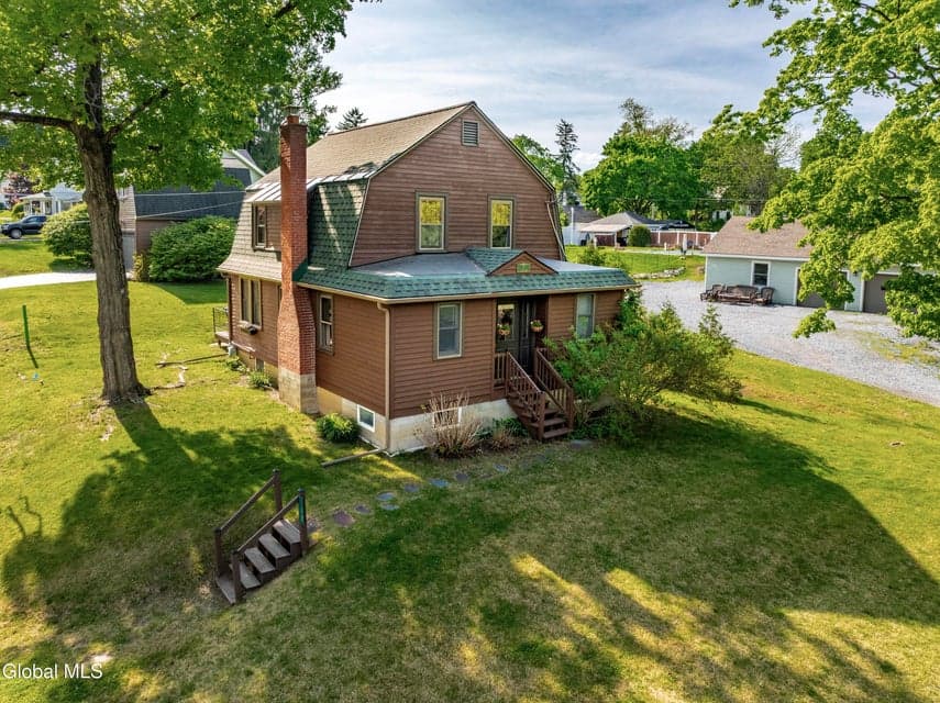 17 Midline Road, Ballston, NY, photo 1