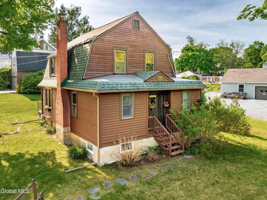 17 Midline Road, Ballston, NY, photo 2