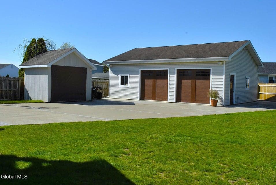 7 Adare Road, Troy, NY, photo 2